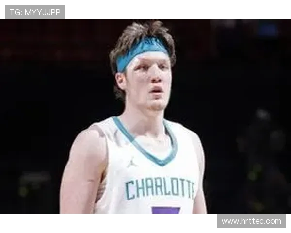 黄蜂主帅称先发防守奠定基调传球流畅展现团队感染力